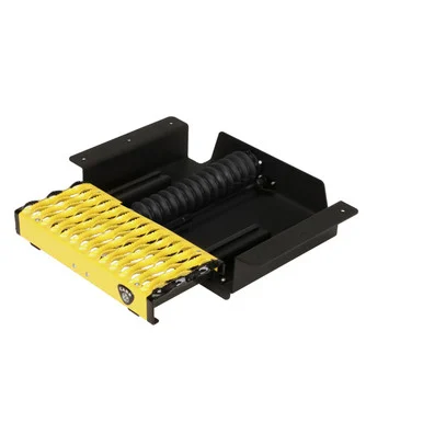 Carr WTS; 16" Retractable Step (Chevy Cargo Van,Side Door); P3 Blk /XP7 Sfty Ylw 501627