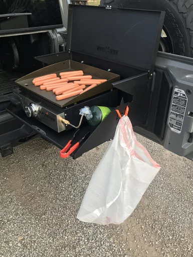 Rock Slide ACTB200 Tailgate Table