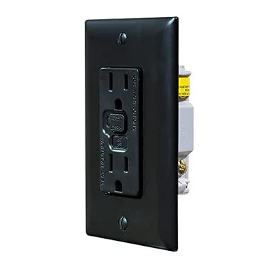 RV Designer S807 Outlet with Cover Plate