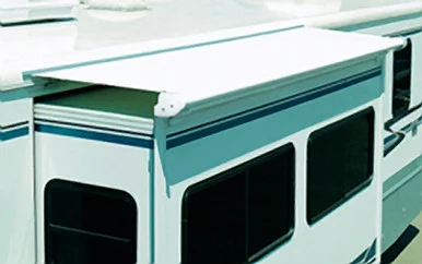 Carefree of Colorado UP1570025 SOKIII White 157"