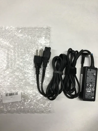 Hewlett Packard 854054002 45W Smart AC Adapter