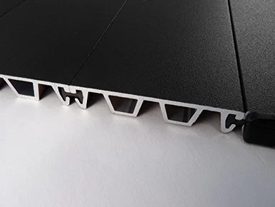 Pace Edwards KMCA34A65 Ultragroove Tonneau Cover