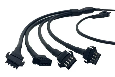 Quake LED QW843 RGB Y Splitter