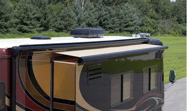 Carefree of Colorado UP1736225 SOKIII White 173"